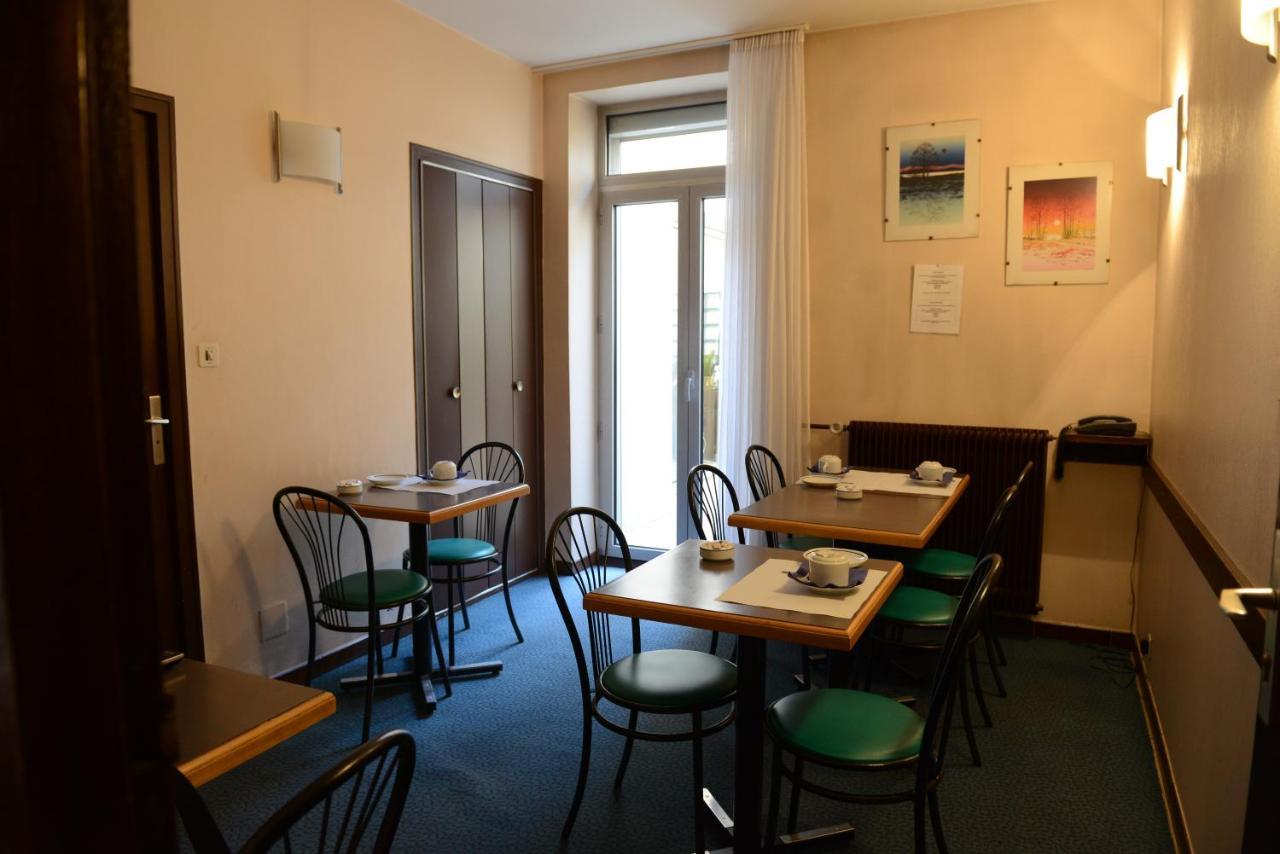 Hotel Du Lion Vesoul Bagian luar foto