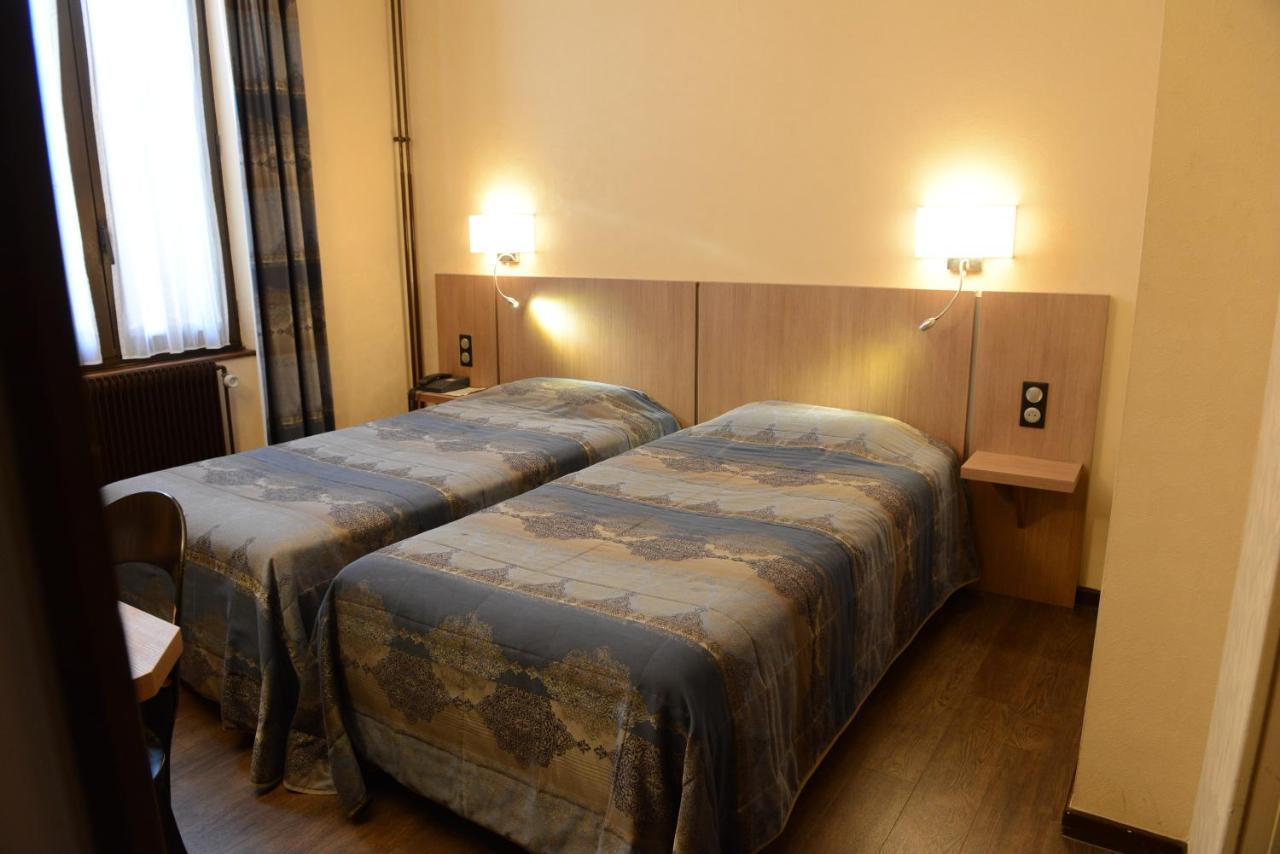 Hotel Du Lion Vesoul Bagian luar foto